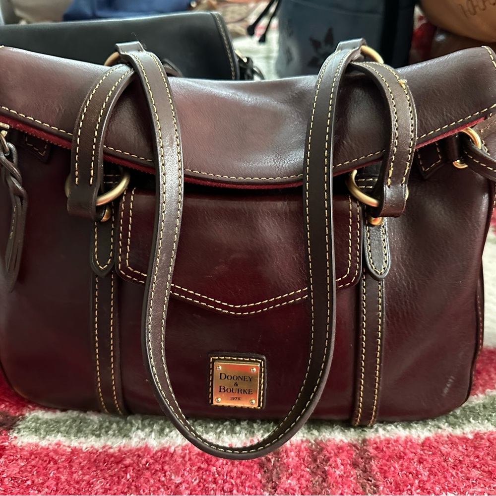 Dooney & Bourke small Burgundy Leather Toledo Smith Bag